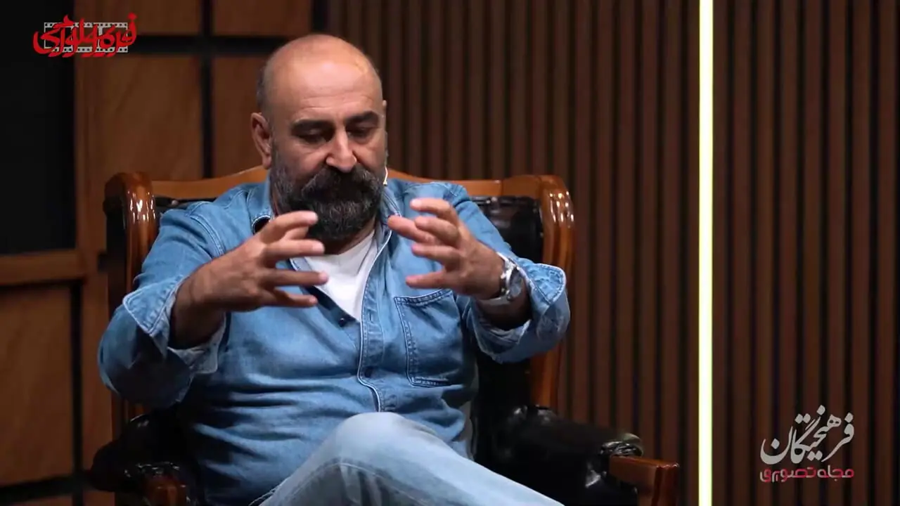 مهران احمدی: کاش به حرف آن خانم مجری تلویزیون گوش میدادیم و می رفتیم!