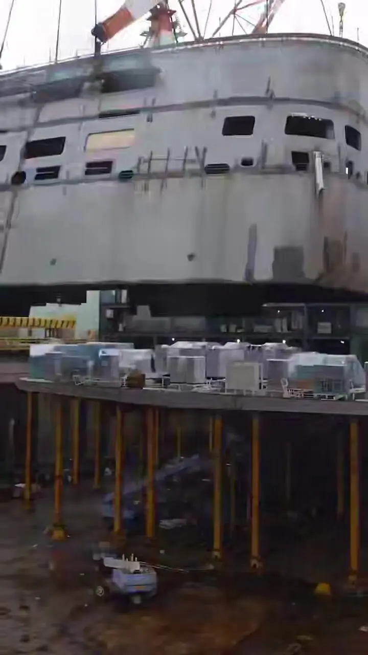 0 تا 100 ساخت یک کشتی کروز در 50 ثانیه